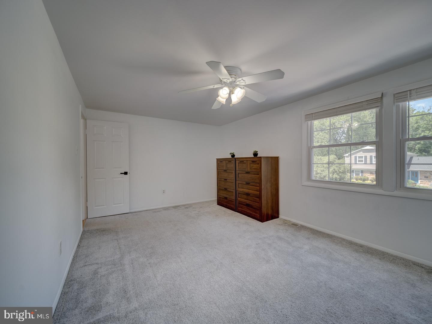 1782 Shaftsbury Ave Property Photo 63