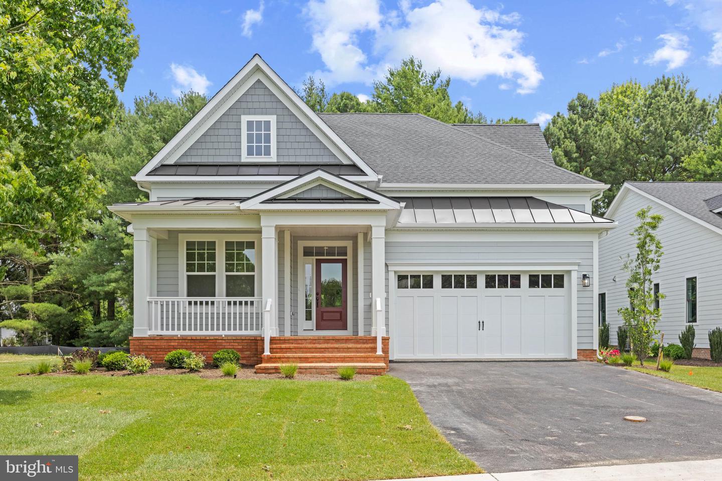 0005 COPPERLEAF BLVD Property Photo 1