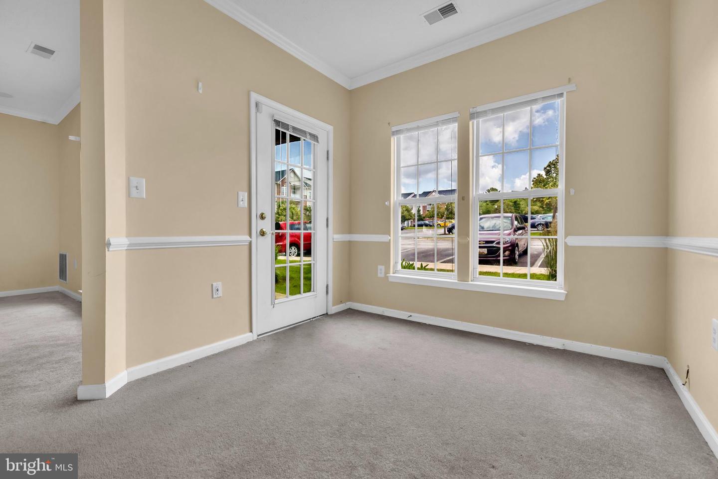 2495 Amber Orchard Ct E #101 Property Photo 5