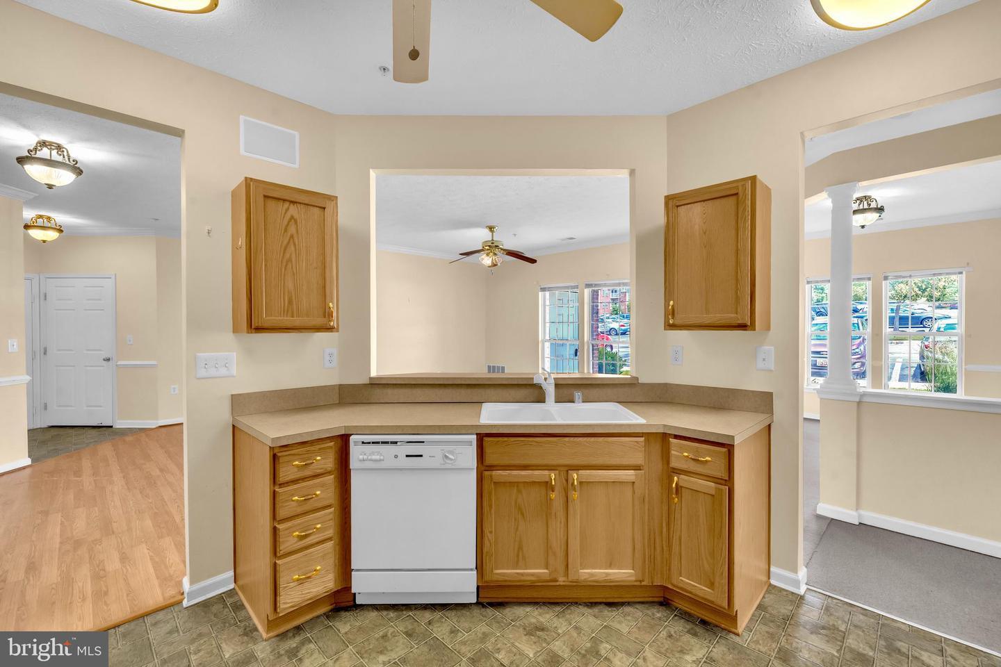 2495 Amber Orchard Ct E #101 Property Photo 9