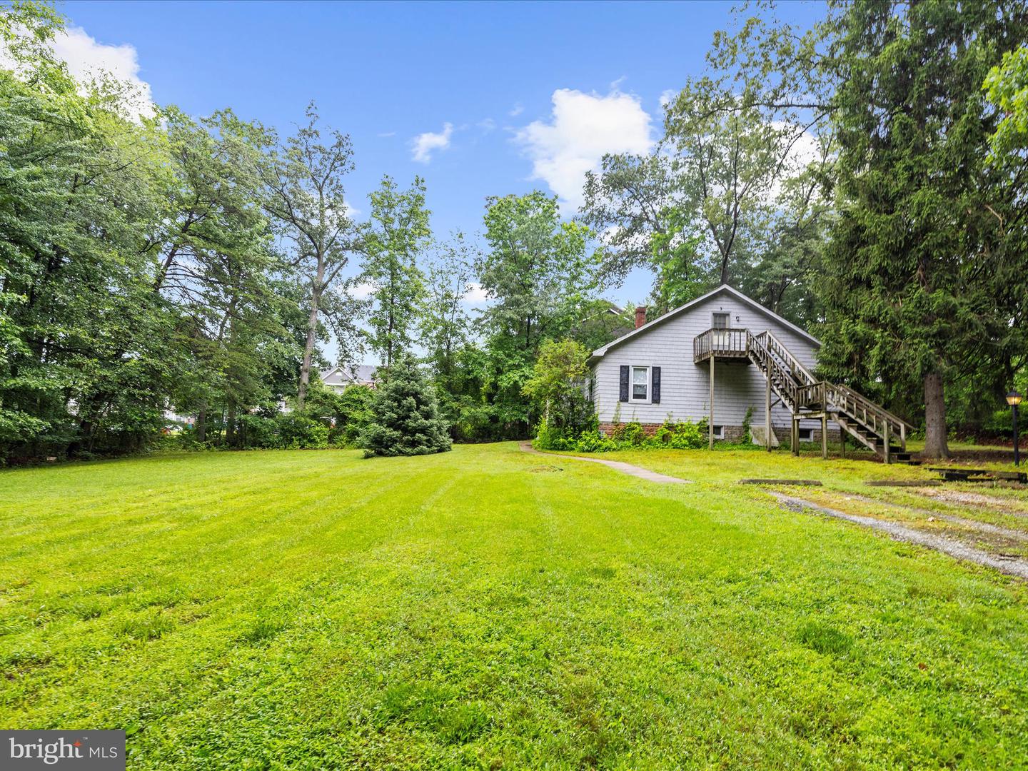 1520 Annapolis Rd Property Photo 6