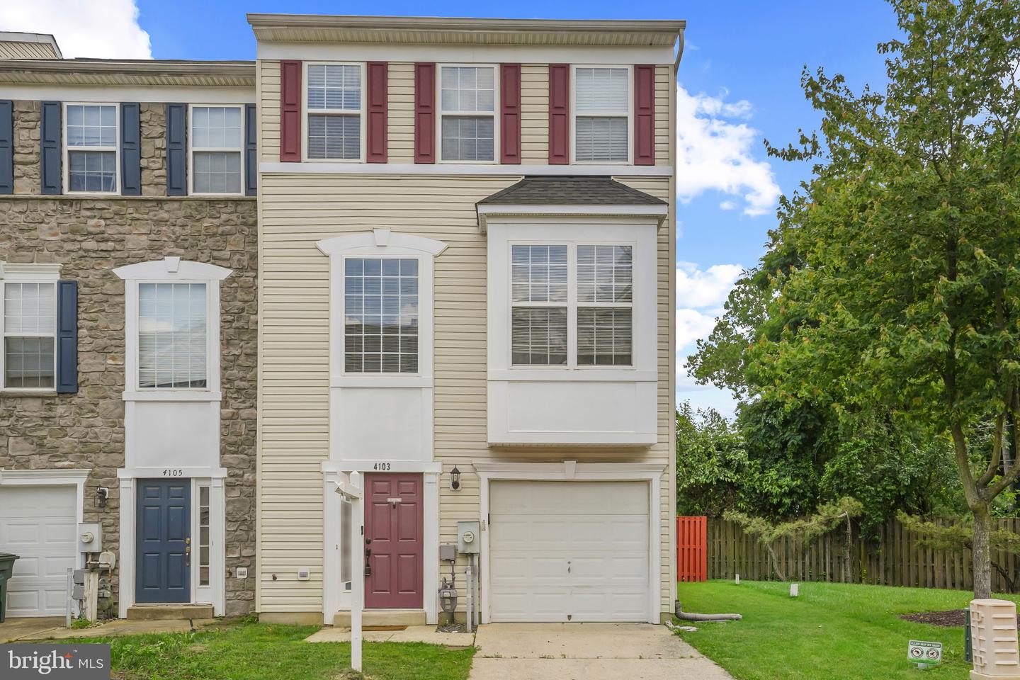 4103 Apple Leaf Ct Property Photo 1