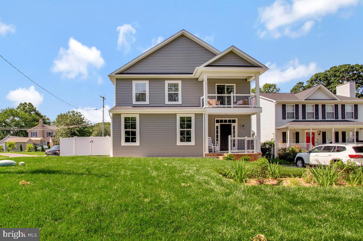 341 Maryland Ave Property Photo 1