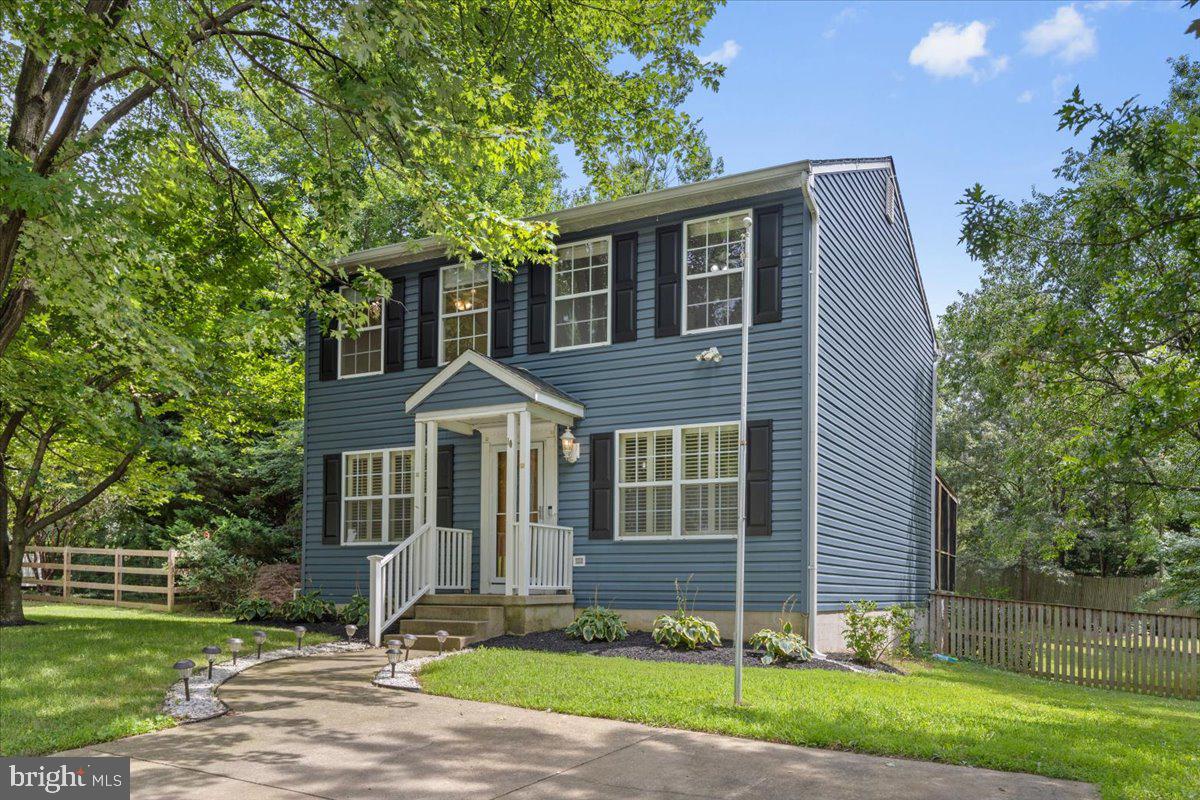 10 2nd St Property Photo 1