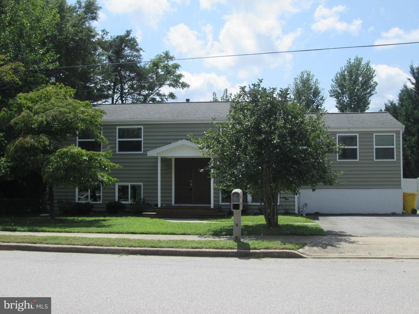 283 Riverdale Rd Property Photo 1