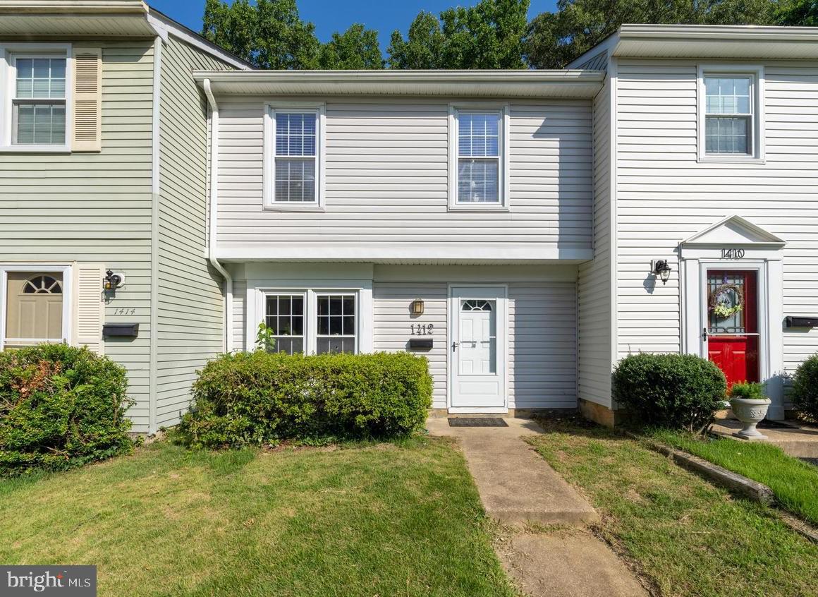 1412 Foxwood Ct Property Photo 1