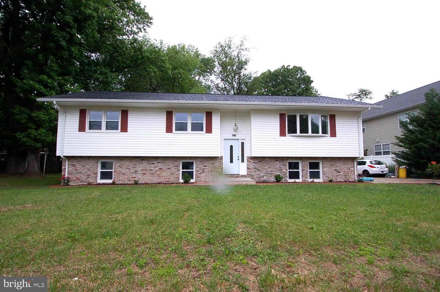 780 Stinchcomb Rd Property Photo 1