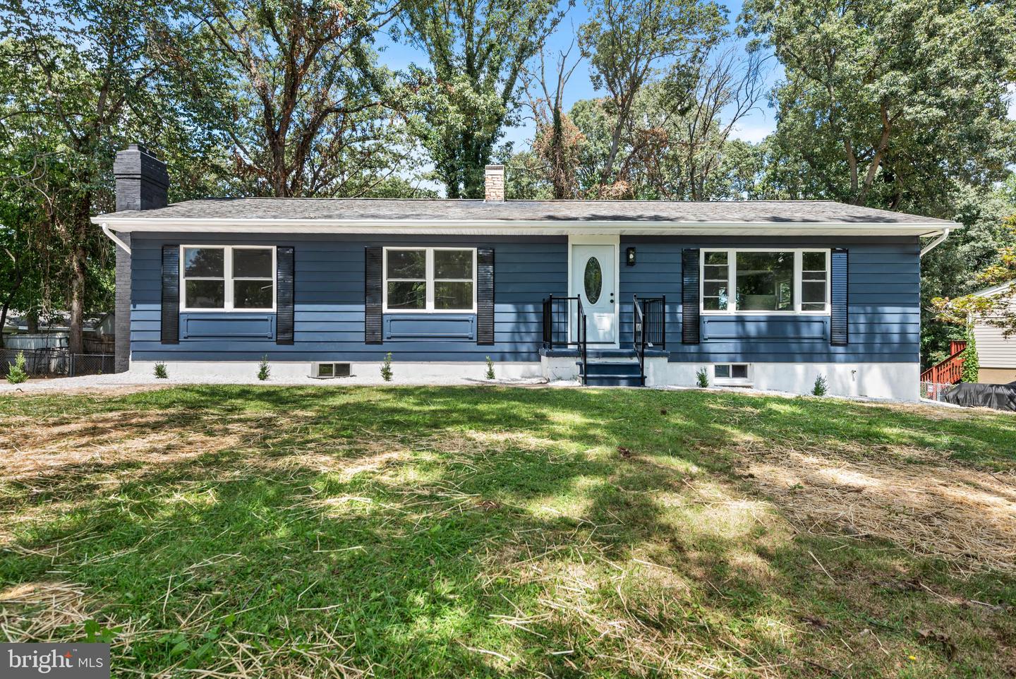 1112 Oak View Dr Property Photo 1