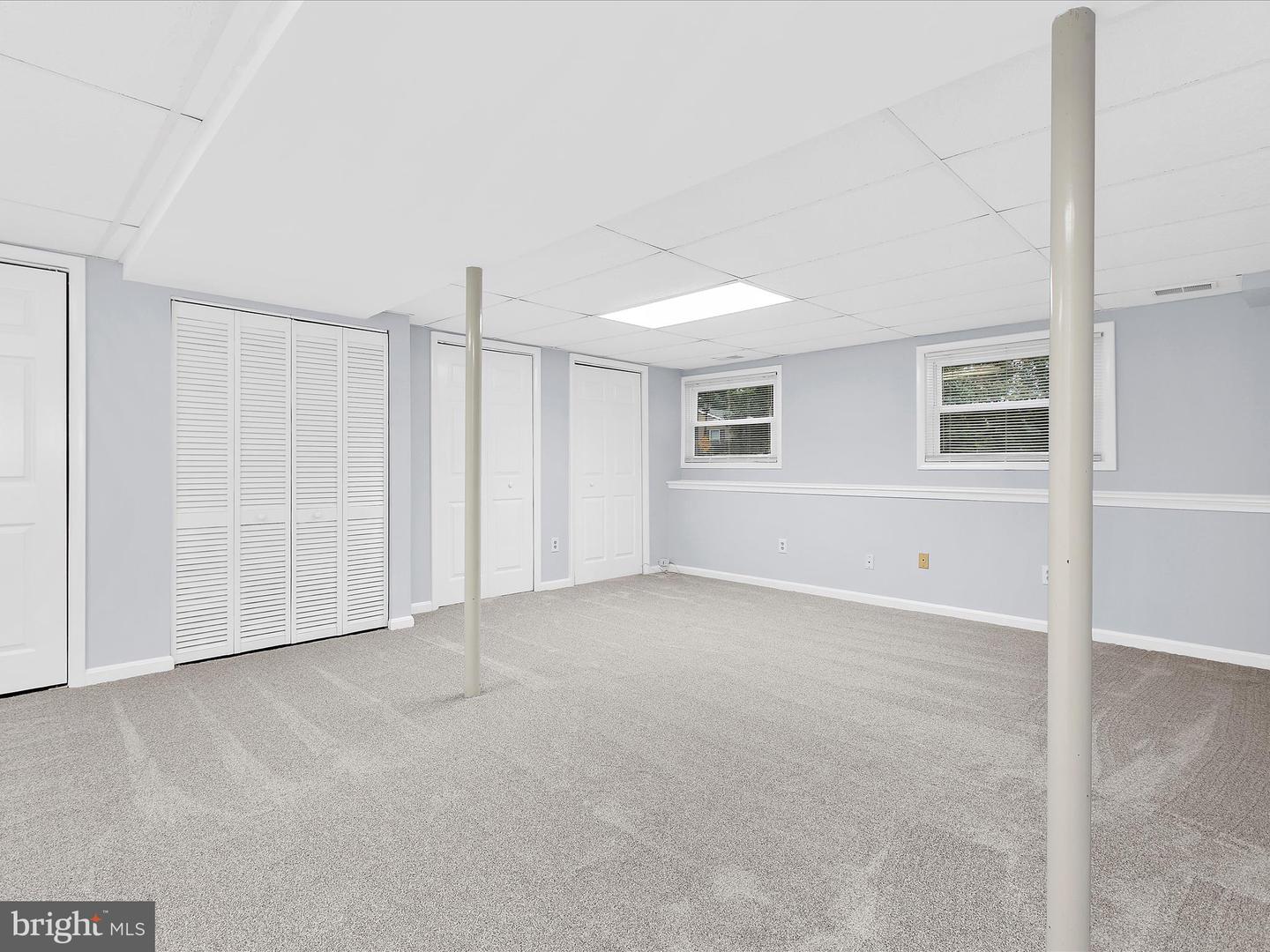130 Clarence Ave Property Photo 30