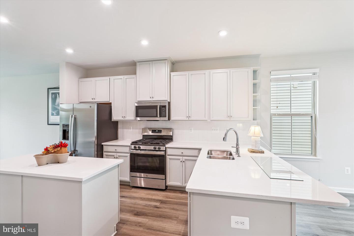 3745 Cedar Mountain Way Property Photo 7