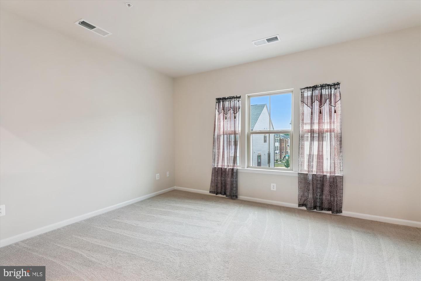 3745 Cedar Mountain Way Property Photo 13