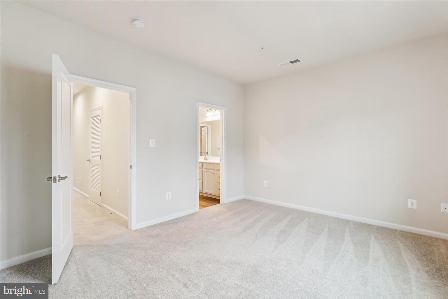 3745 Cedar Mountain Way Property Photo 14