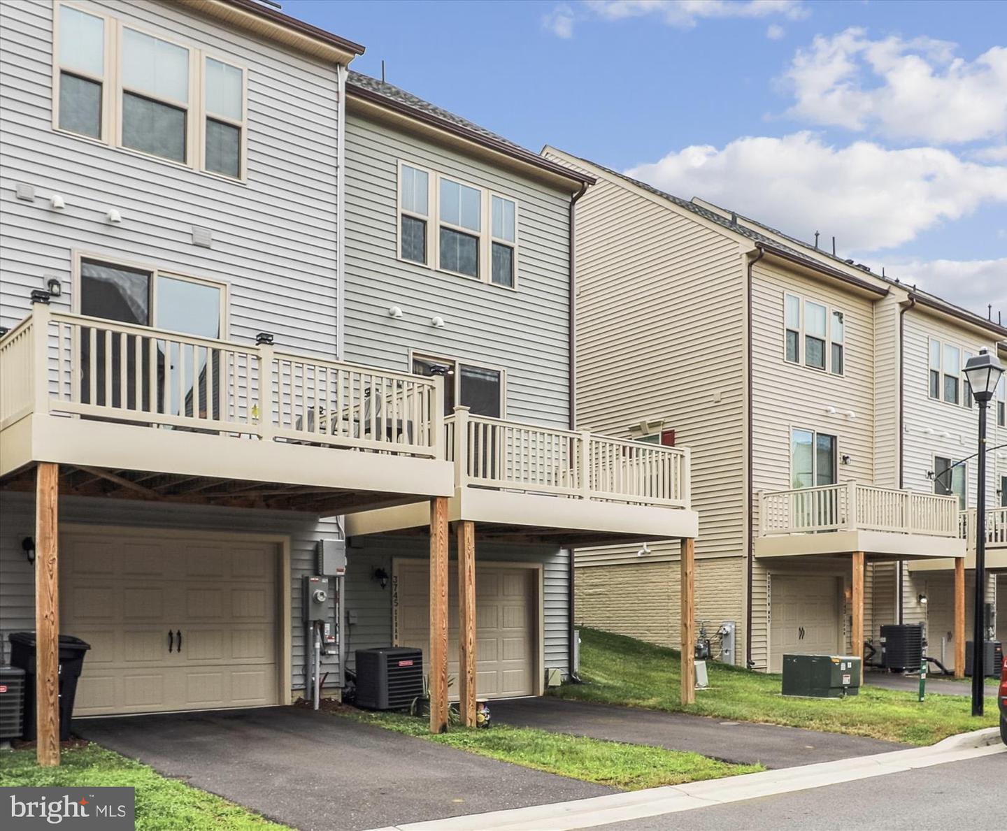 3745 Cedar Mountain Way Property Photo 31