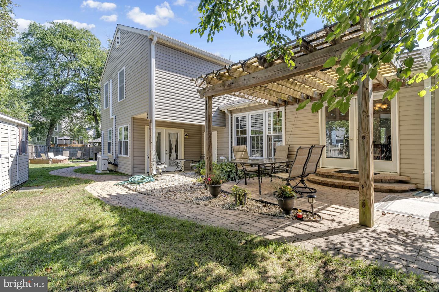 1801 Stonegate Ave Property Photo 1