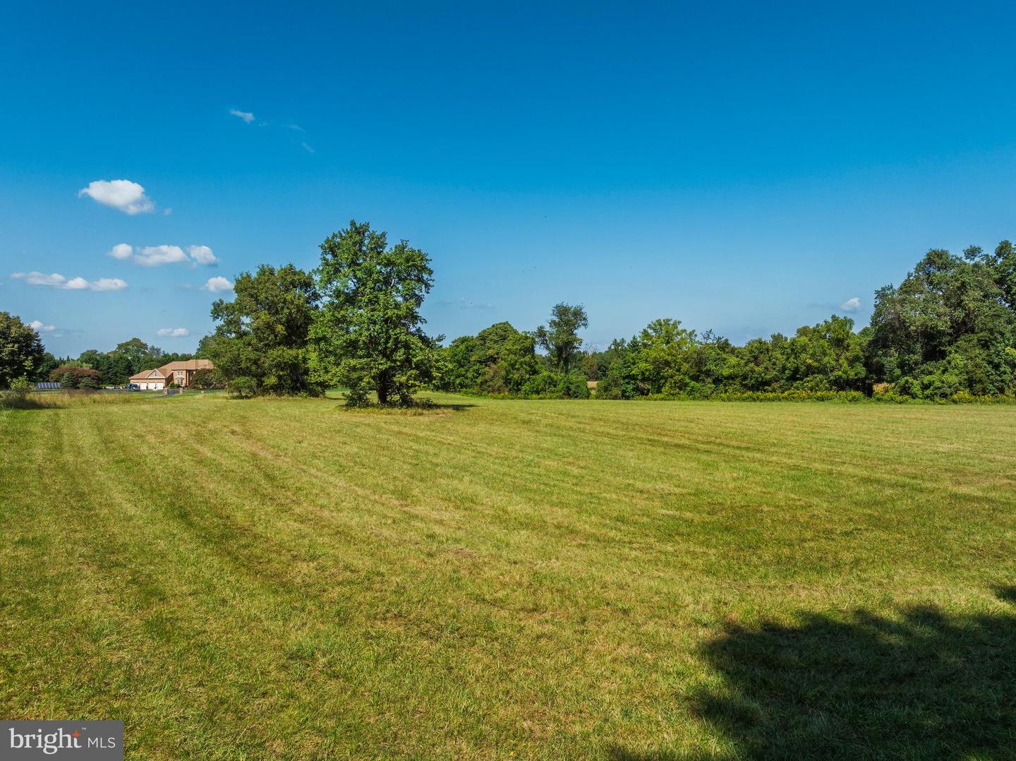 9 Solitude Ct Property Photo 6