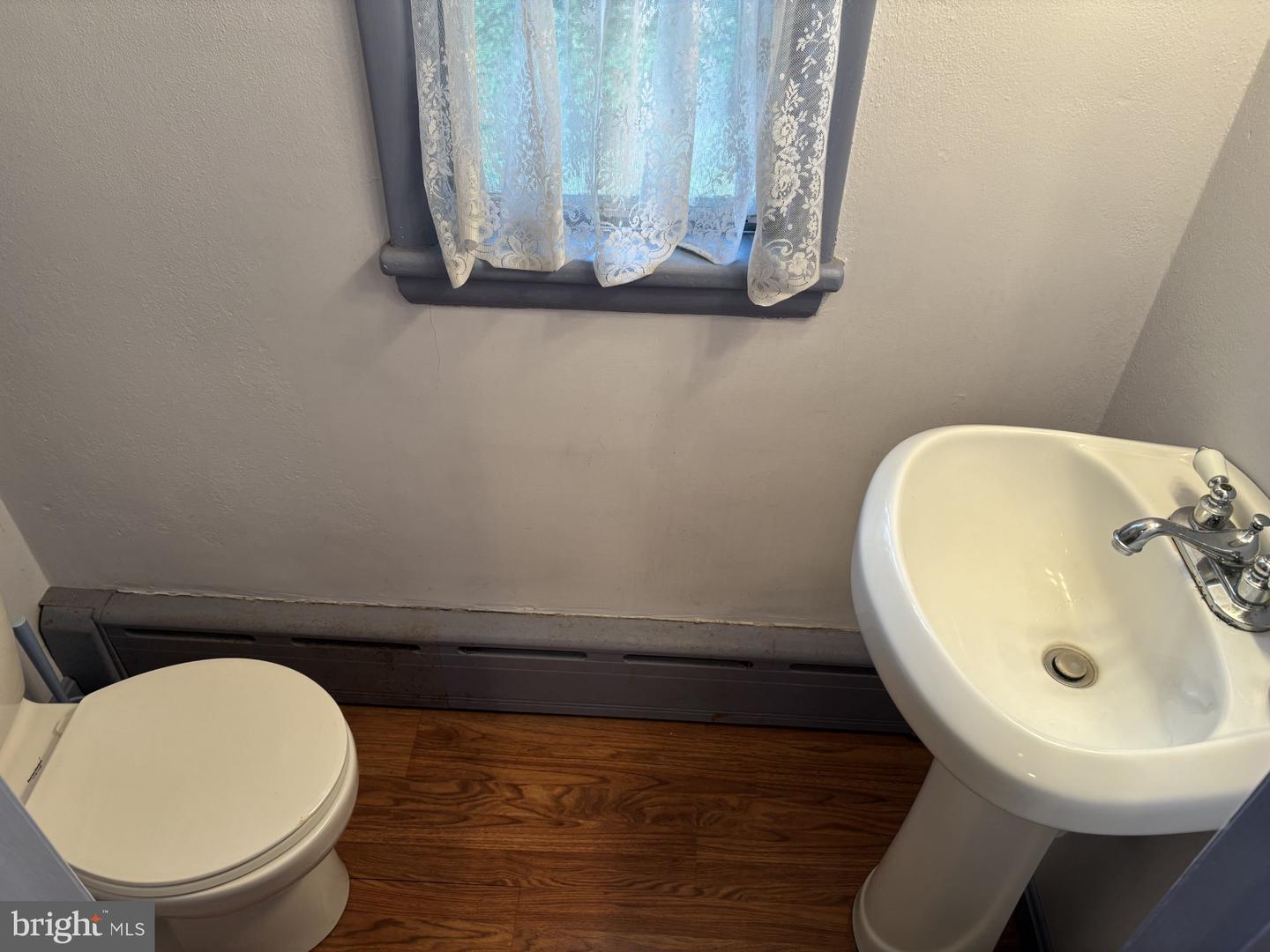 10 Annapolis St Property Photo 10