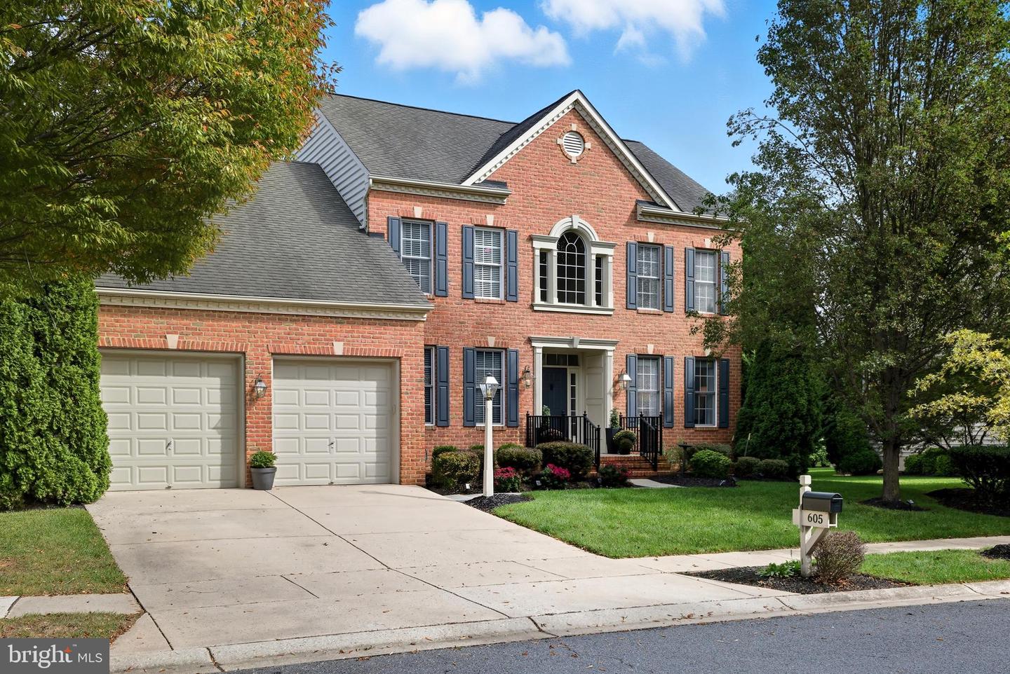 605 YAWL CT Property Photo 1