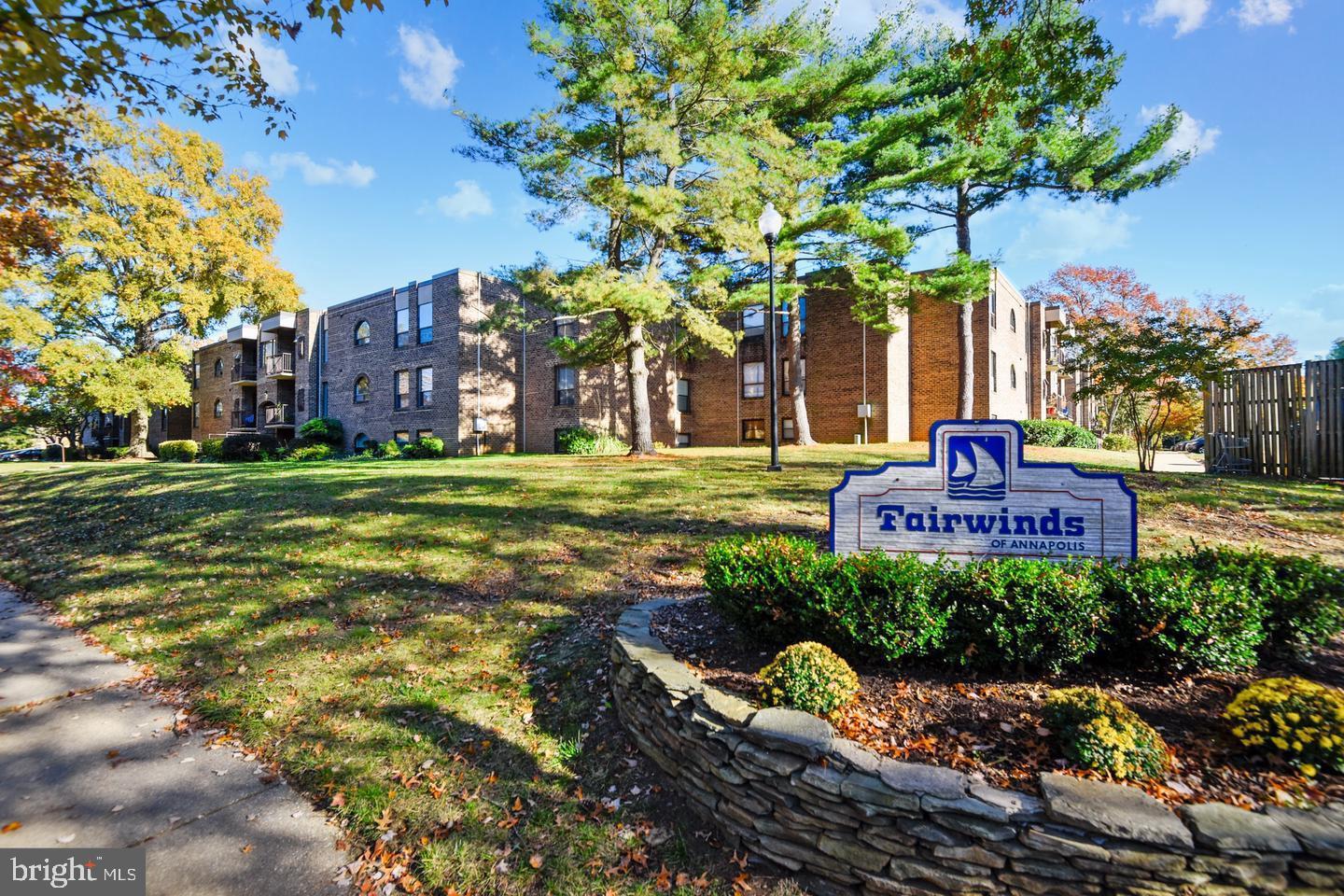 21 Silverwood Cir #4 Property Photo 6