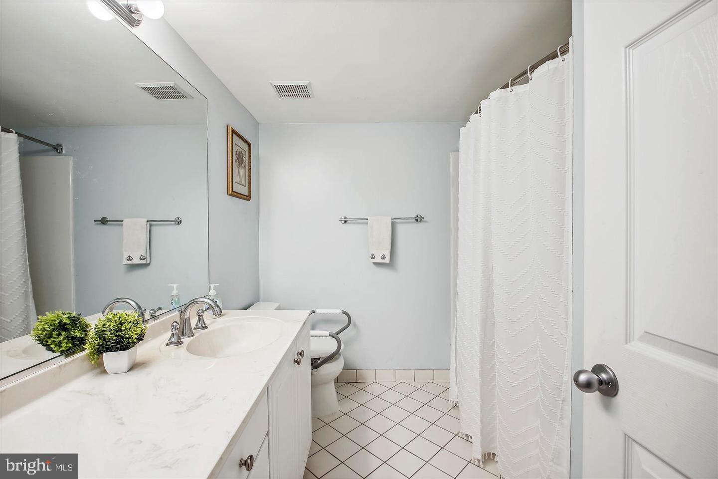 21 Silverwood Cir #4 Property Photo 11
