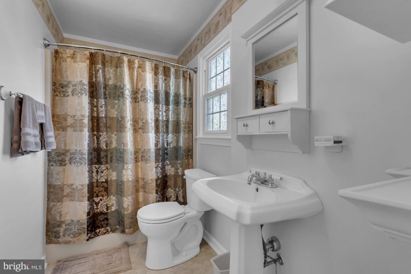 1005 Hyde Park Dr Property Photo 16