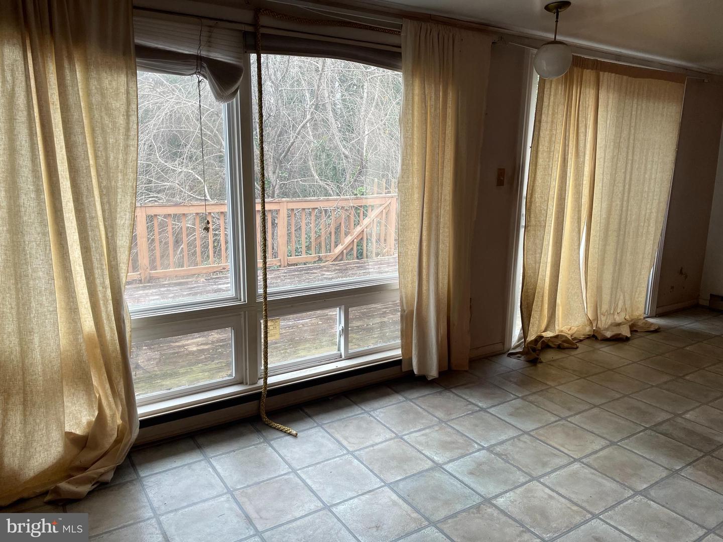 16 Brice Rd Property Photo 11