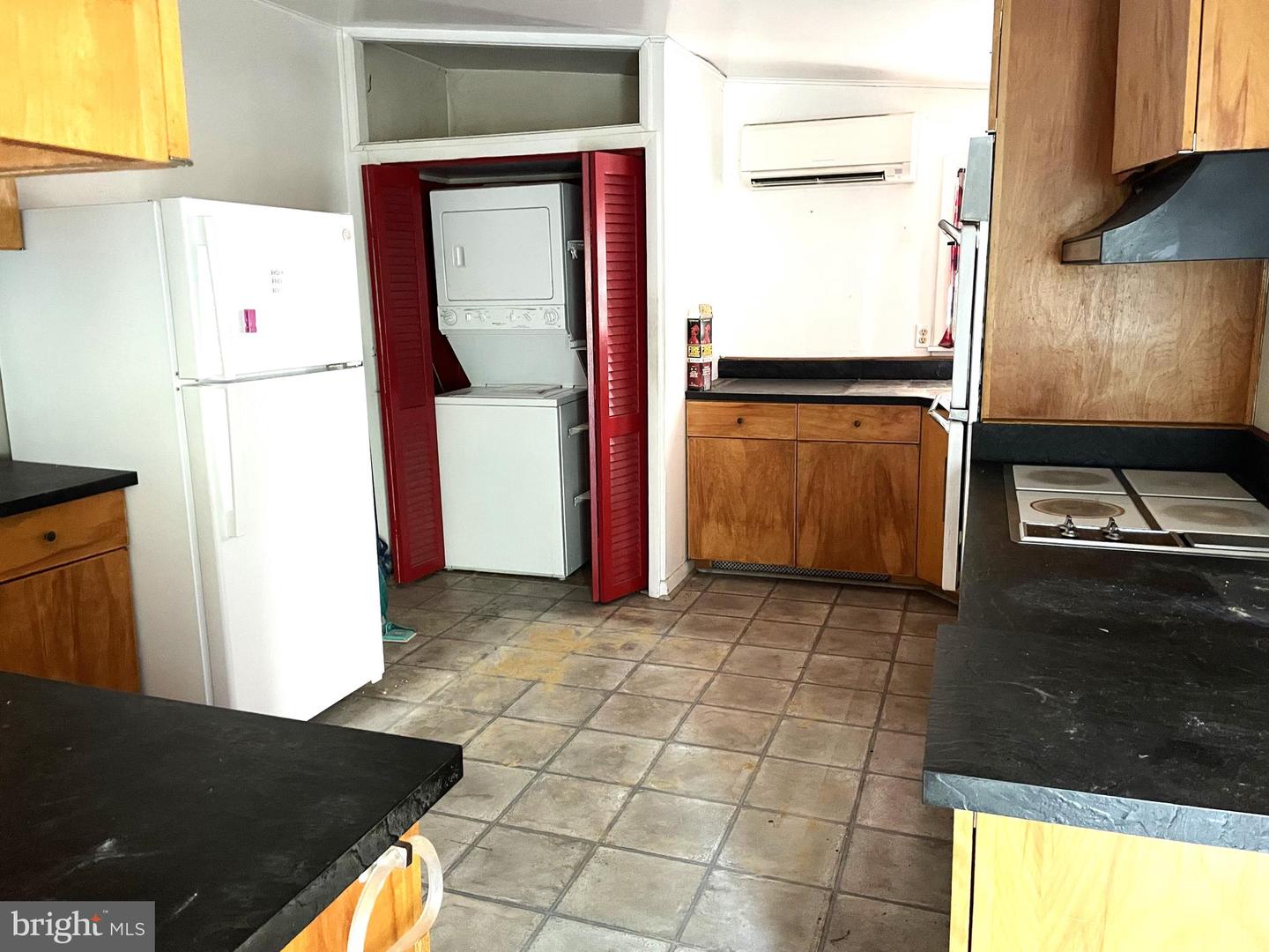 16 Brice Rd Property Photo 15