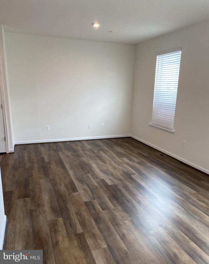 207 Jenkins Way Property Photo 10