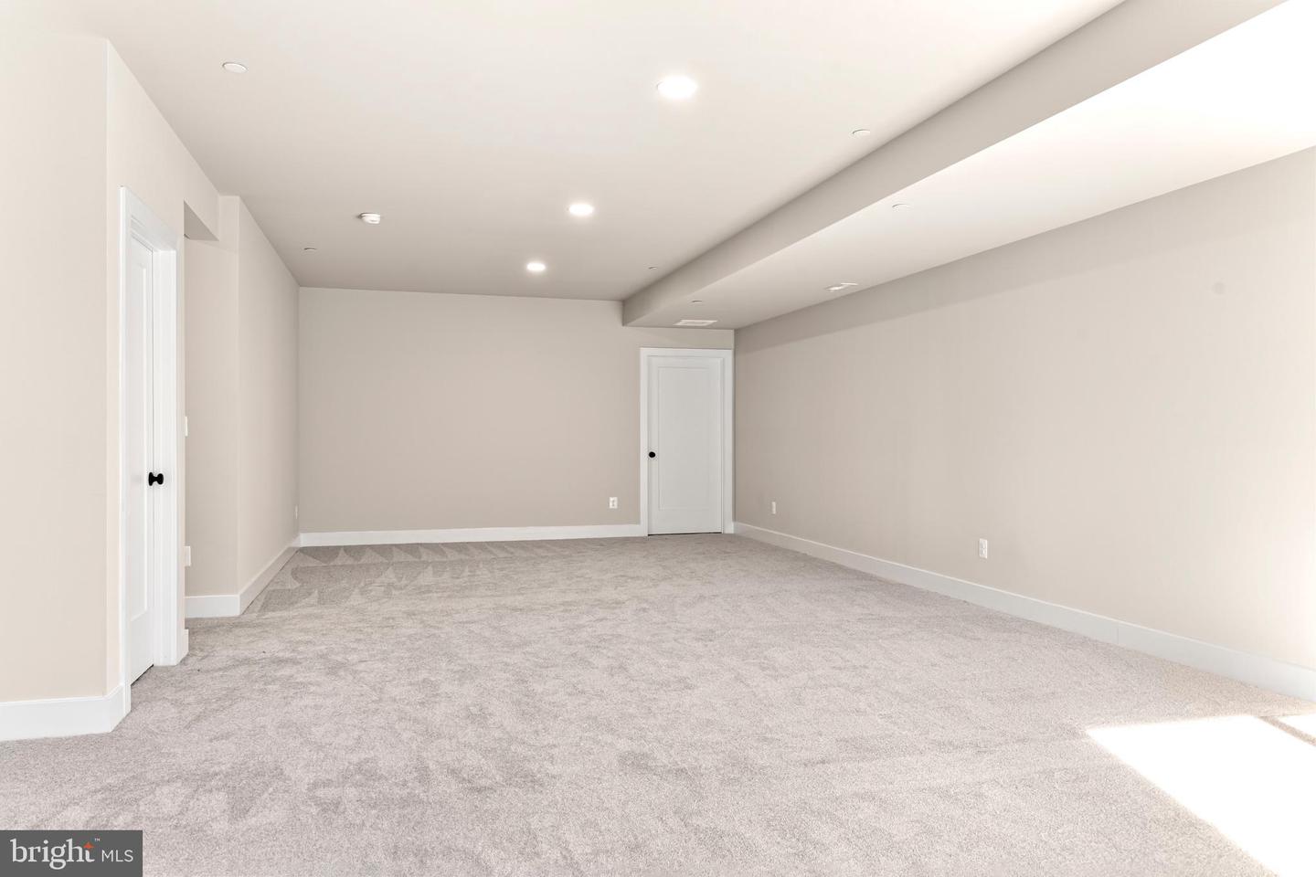 17 Vinter Ln Property Photo 38