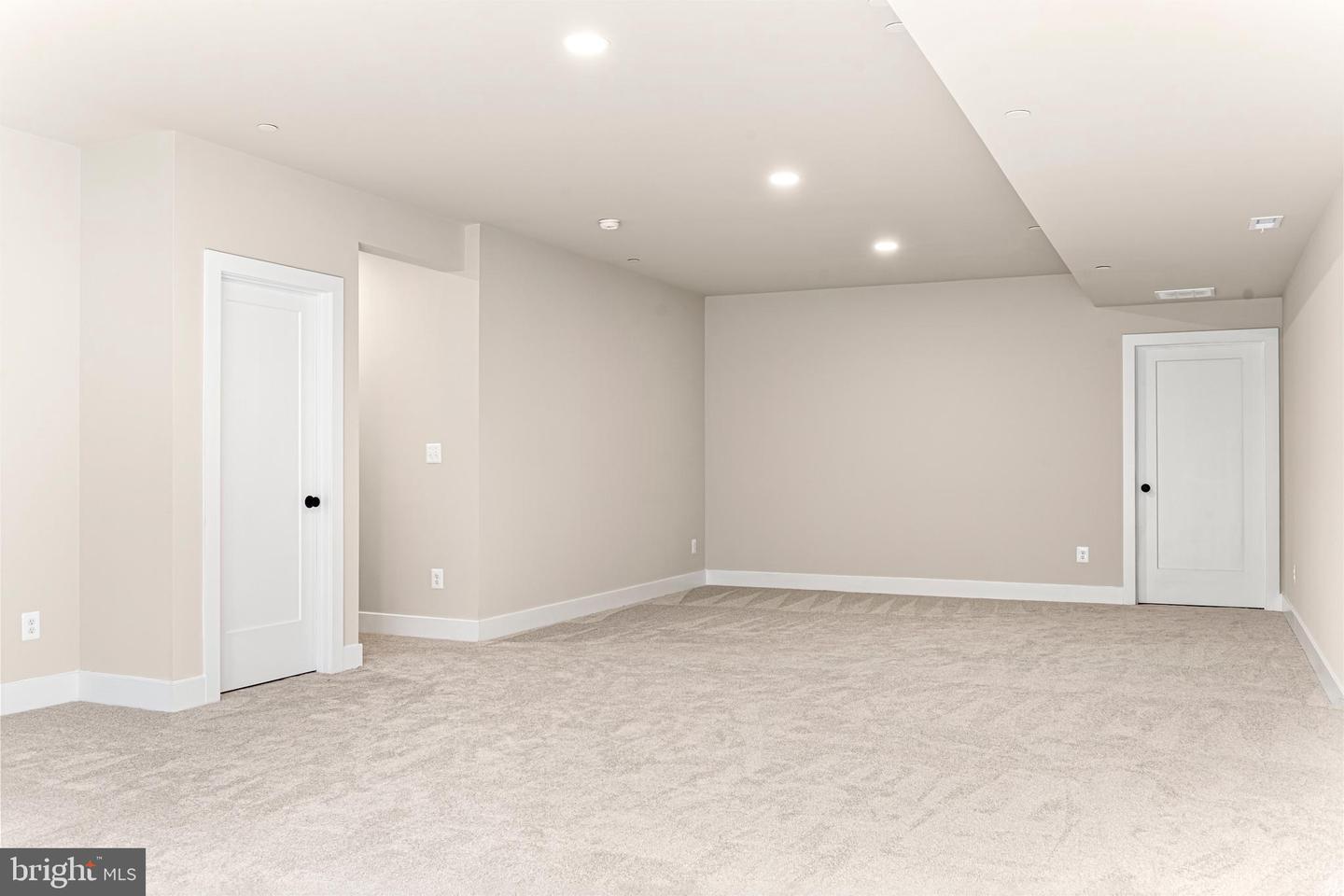 17 Vinter Ln Property Photo 39