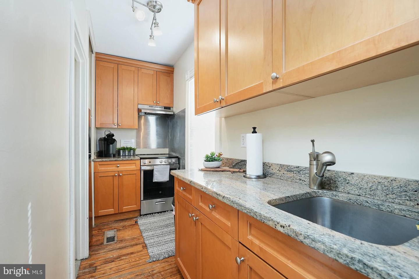 165 King George St Property Photo 37