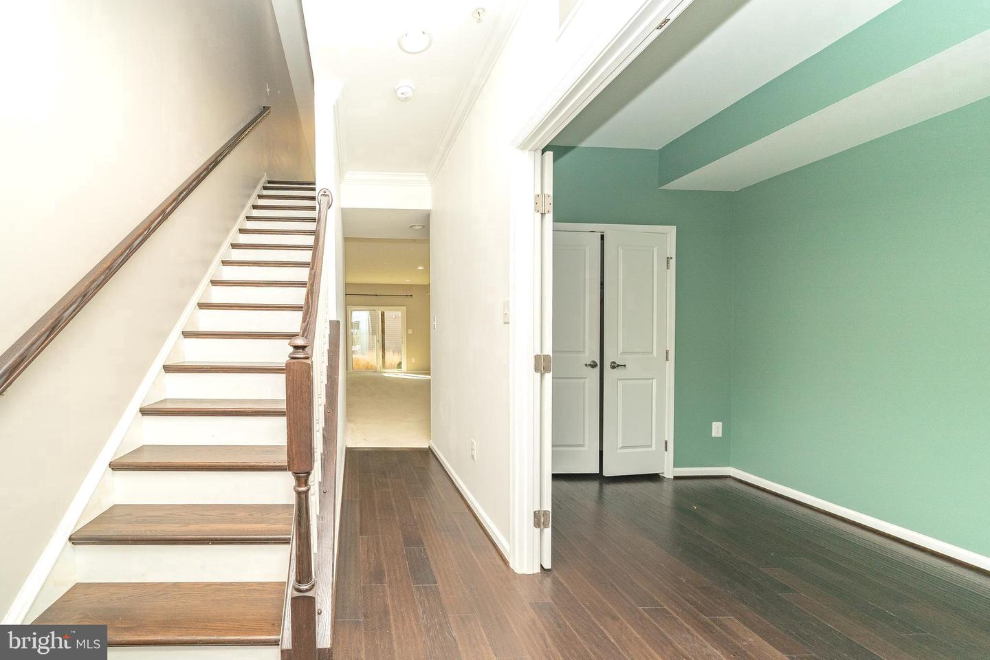 447 Willow Bend Dr Property Photo 4