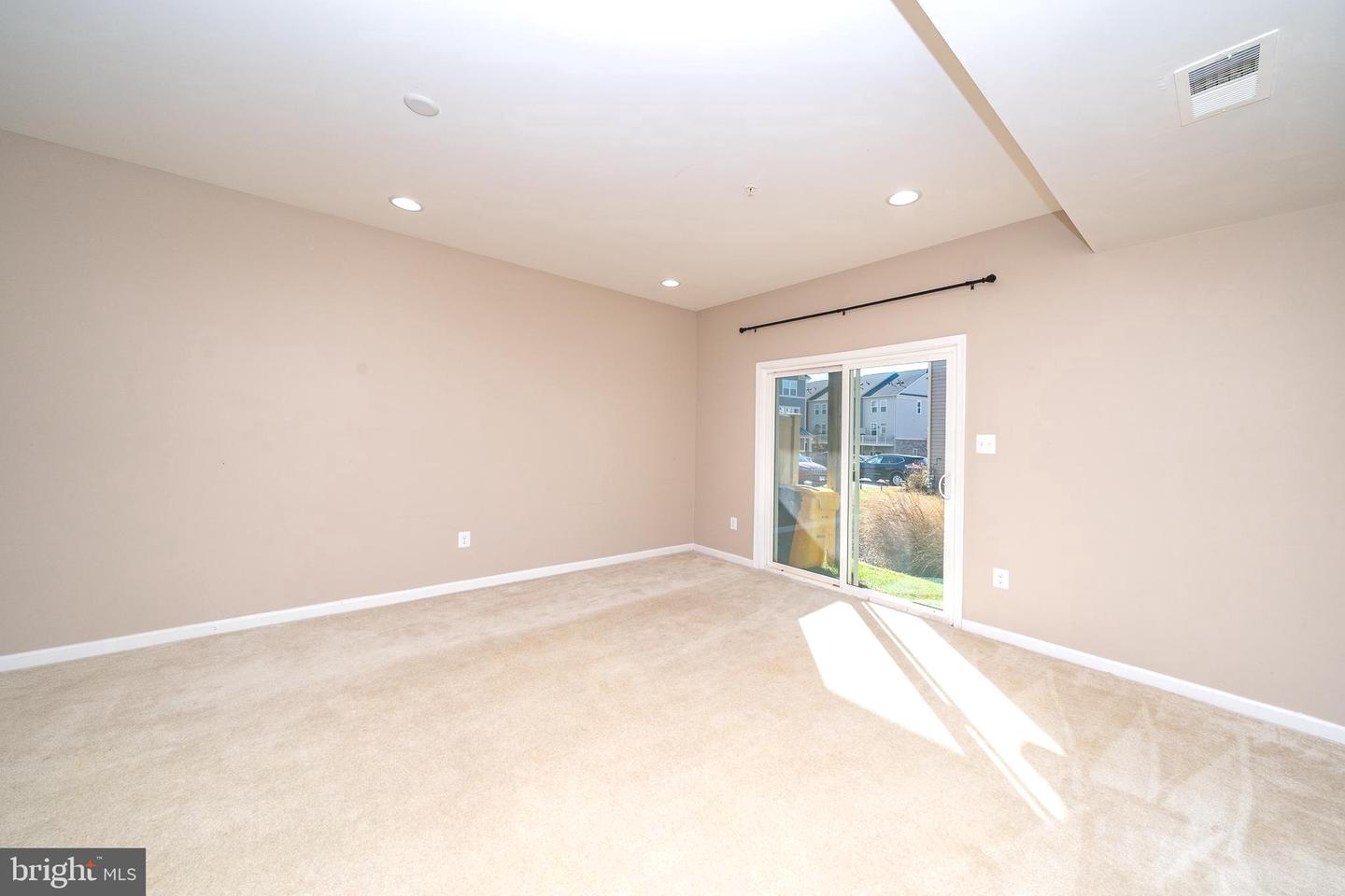 447 Willow Bend Dr Property Photo 10