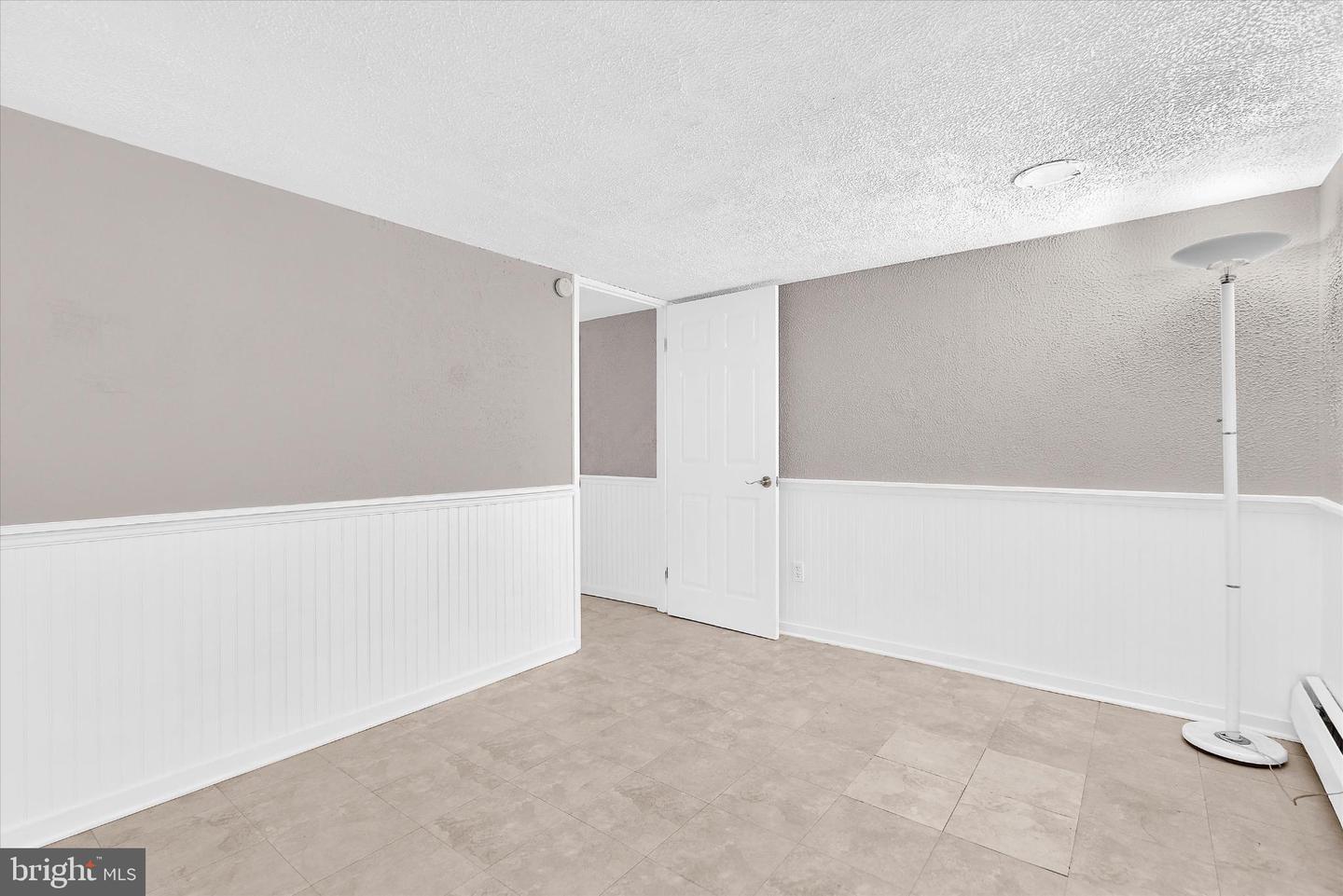 8421 Spring Rd Property Photo 24