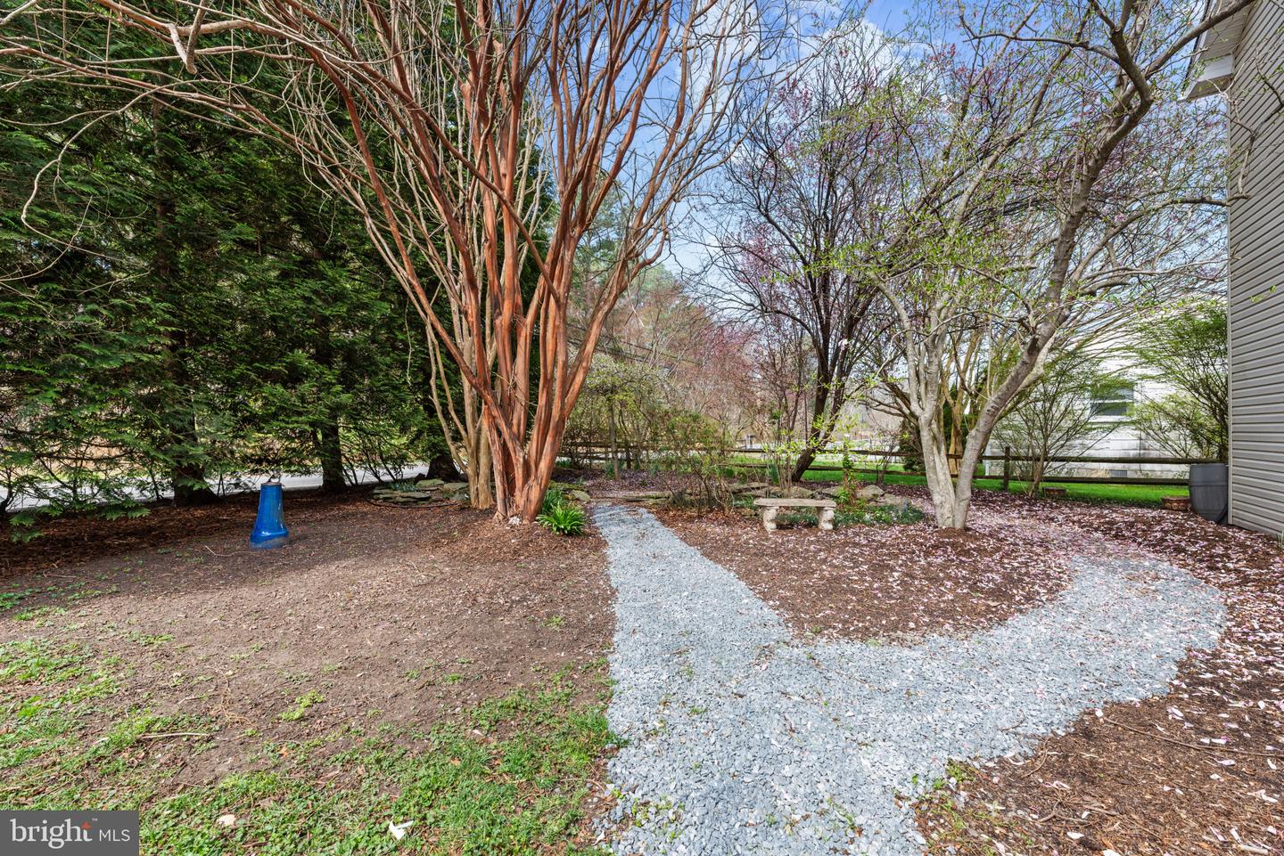5929 Deale Beach Rd Property Photo 4