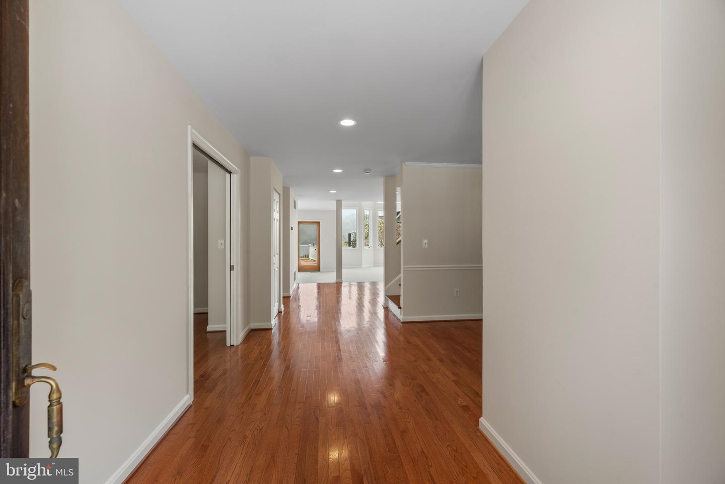 5929 Deale Beach Rd Property Photo 7