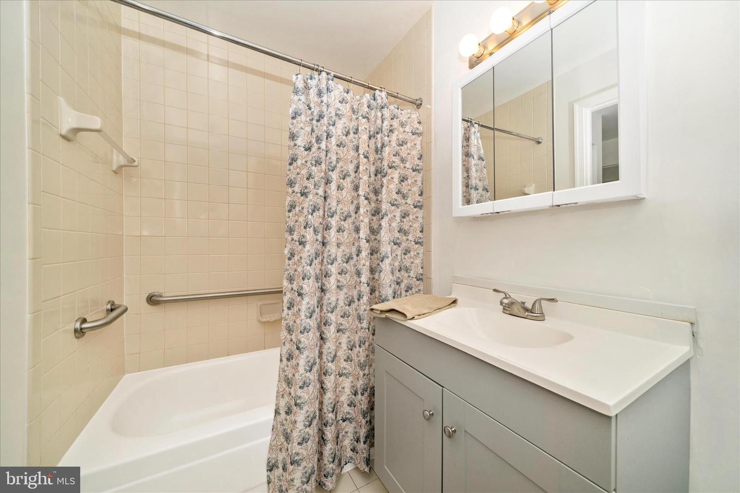 208 Water Fountain Ct #103 Property Photo 13