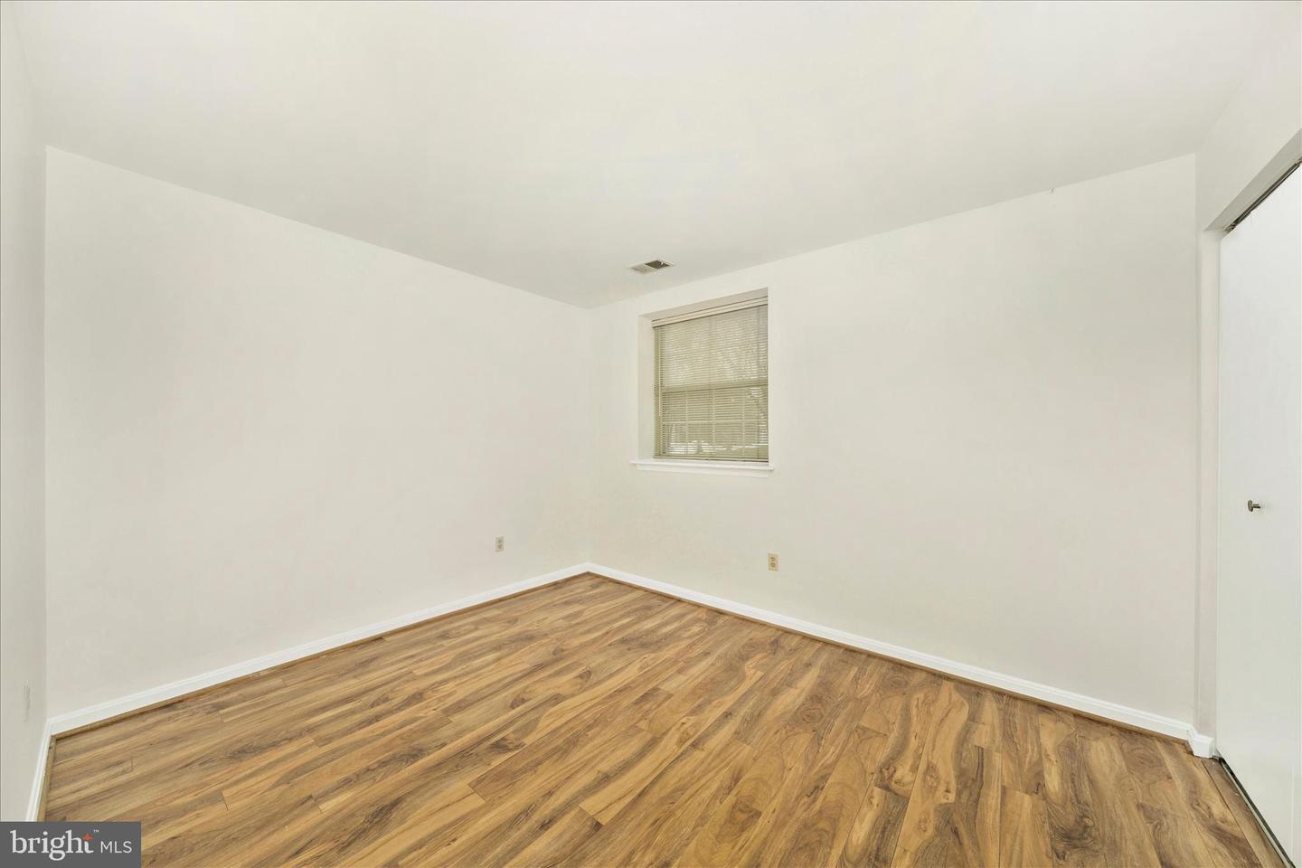 208 Water Fountain Ct #103 Property Photo 19