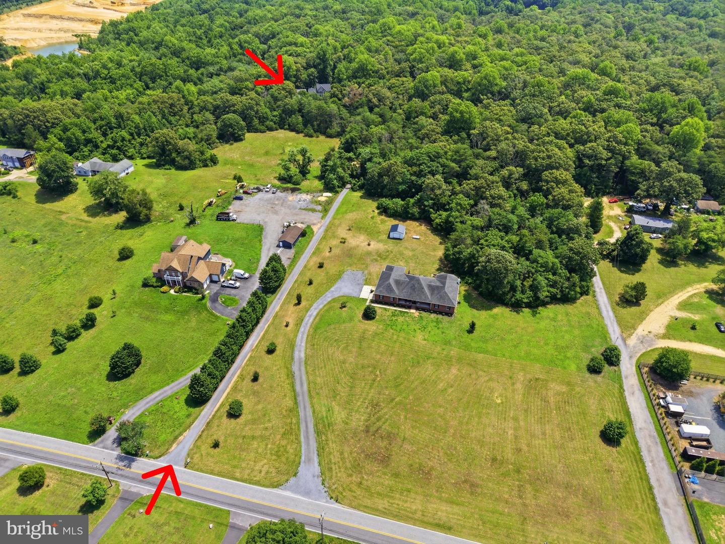 4695 Sands Rd Property Photo 3