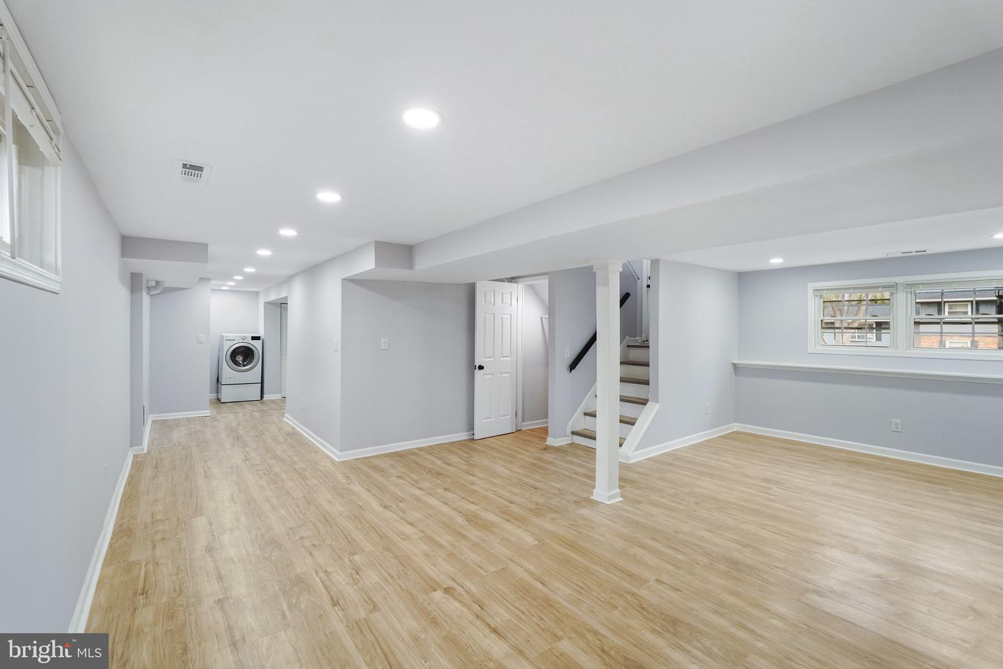 721 Fairway Dr Property Photo 31