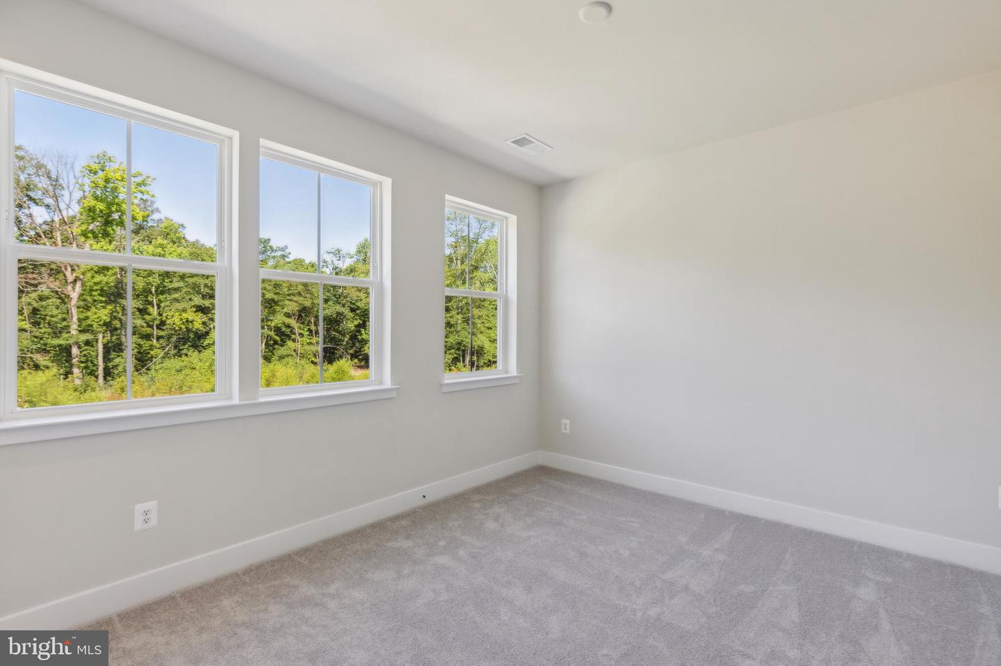 113 Stilly Way Property Photo 8