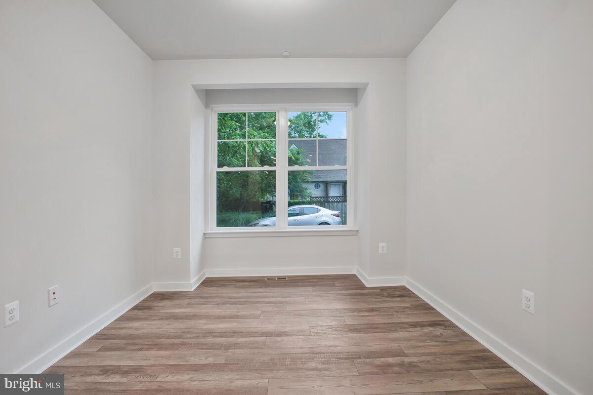 1209 Johnson Dr Property Photo 9