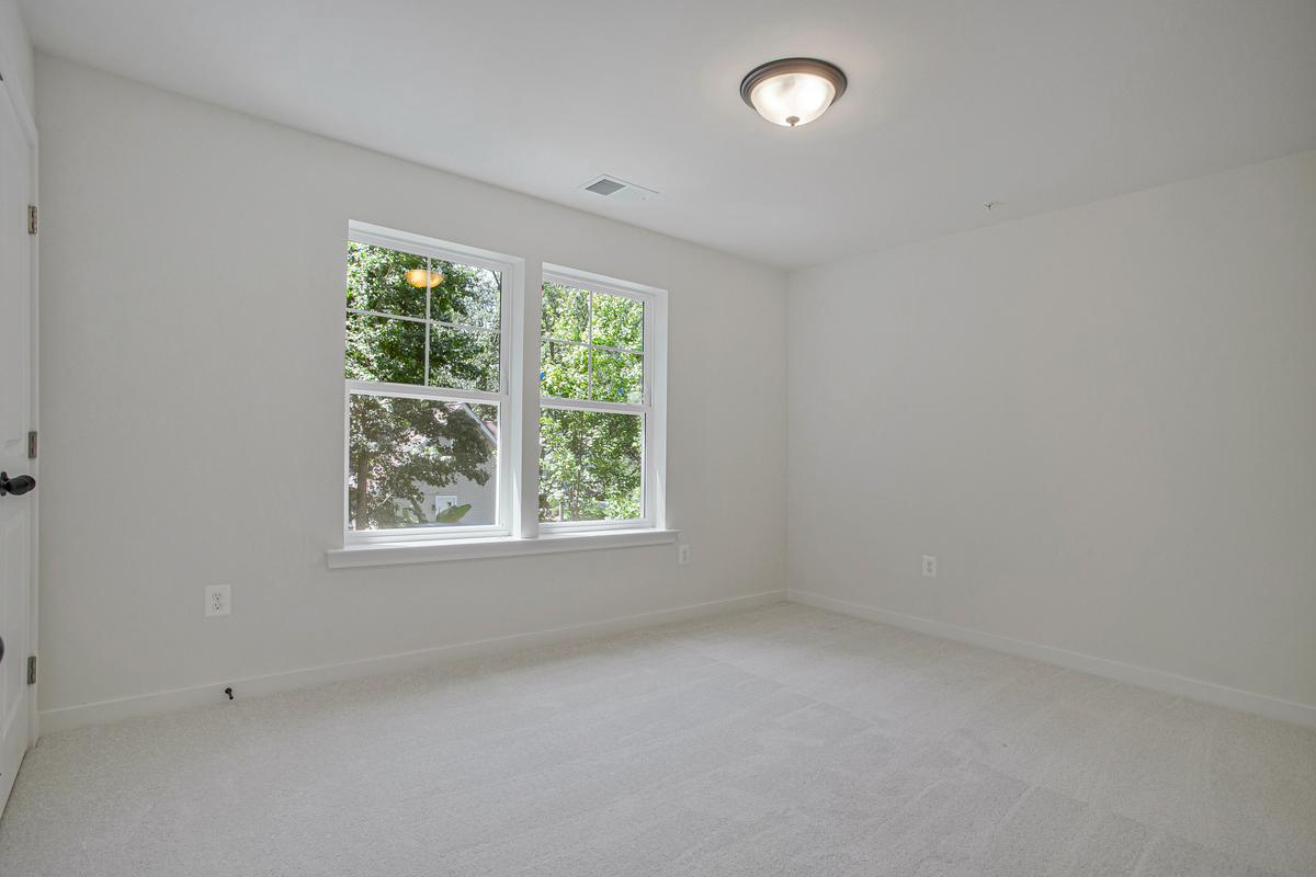 1225 Juniper St Property Photo 26