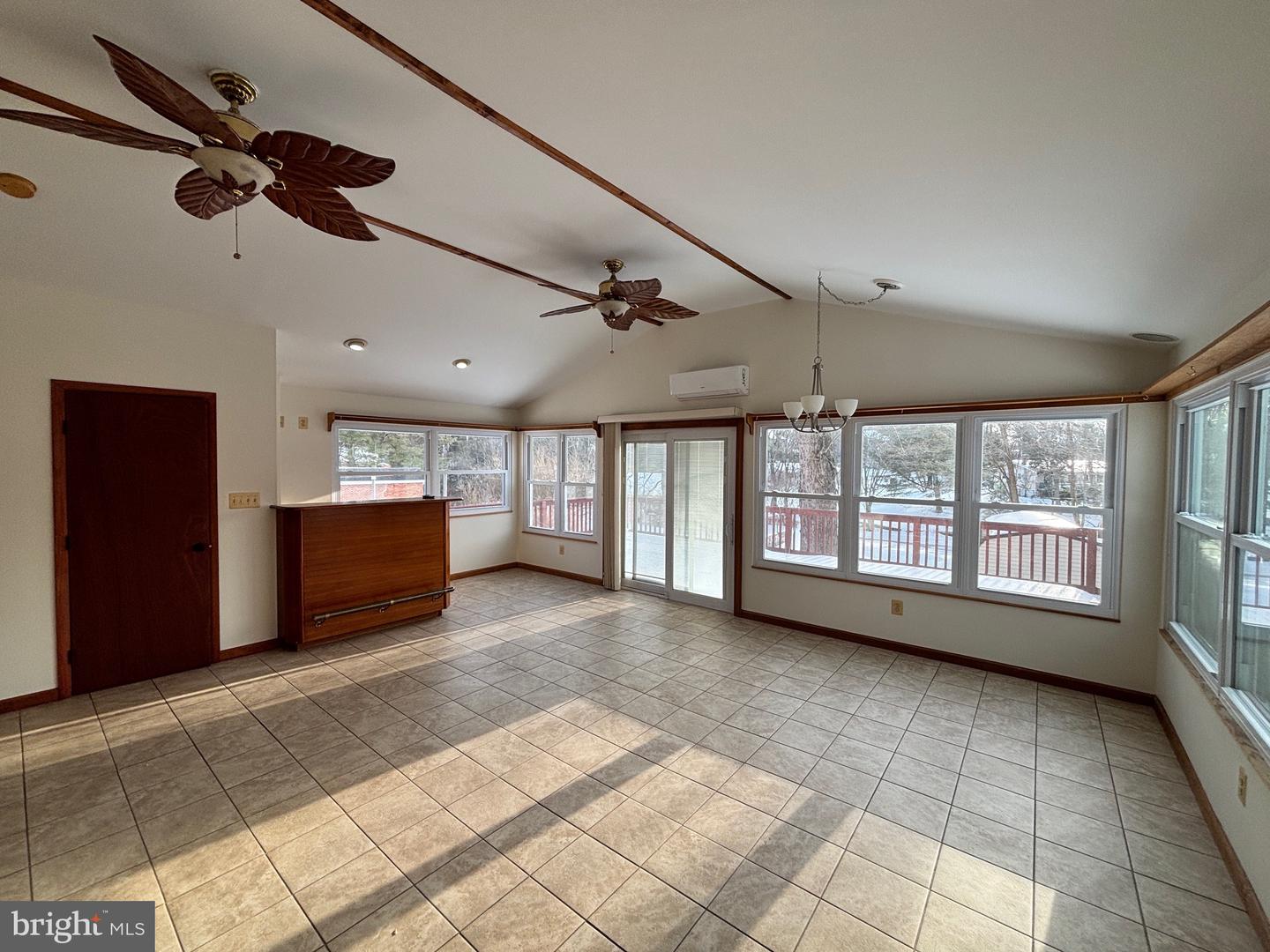7686 Briar Ln Property Photo 28