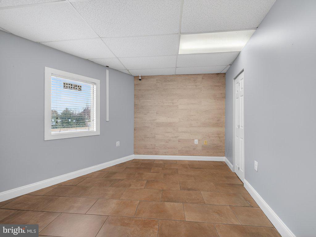 2563 Forest Dr Property Photo 29