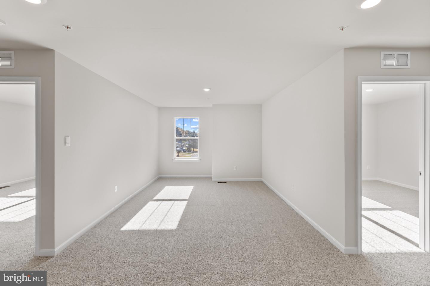 3705 Devonann Ln Property Photo 10
