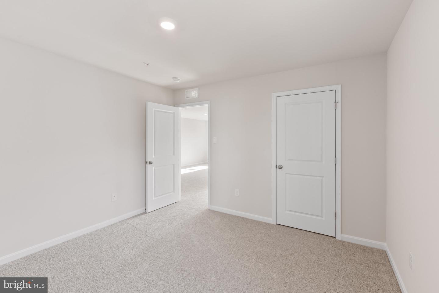 3705 Devonann Ln Property Photo 12