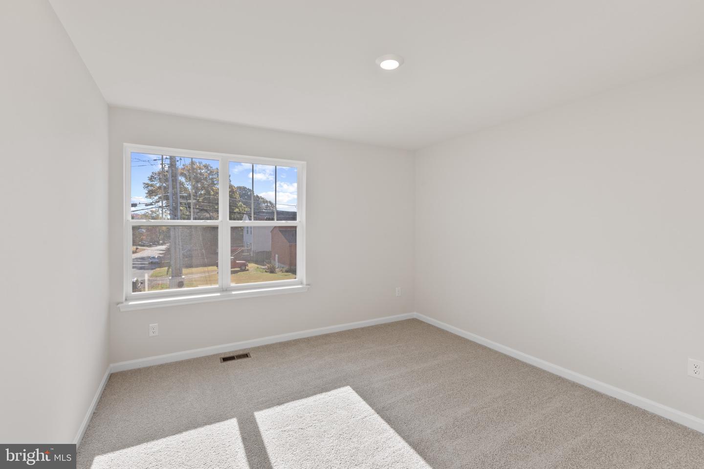 3705 Devonann Ln Property Photo 13