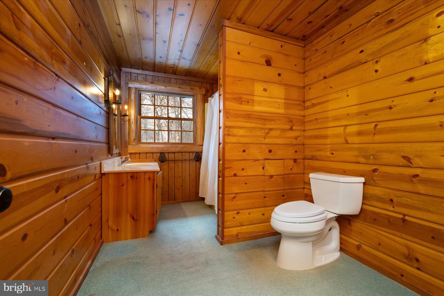 5742 Brooks Woods Rd Property Photo 21