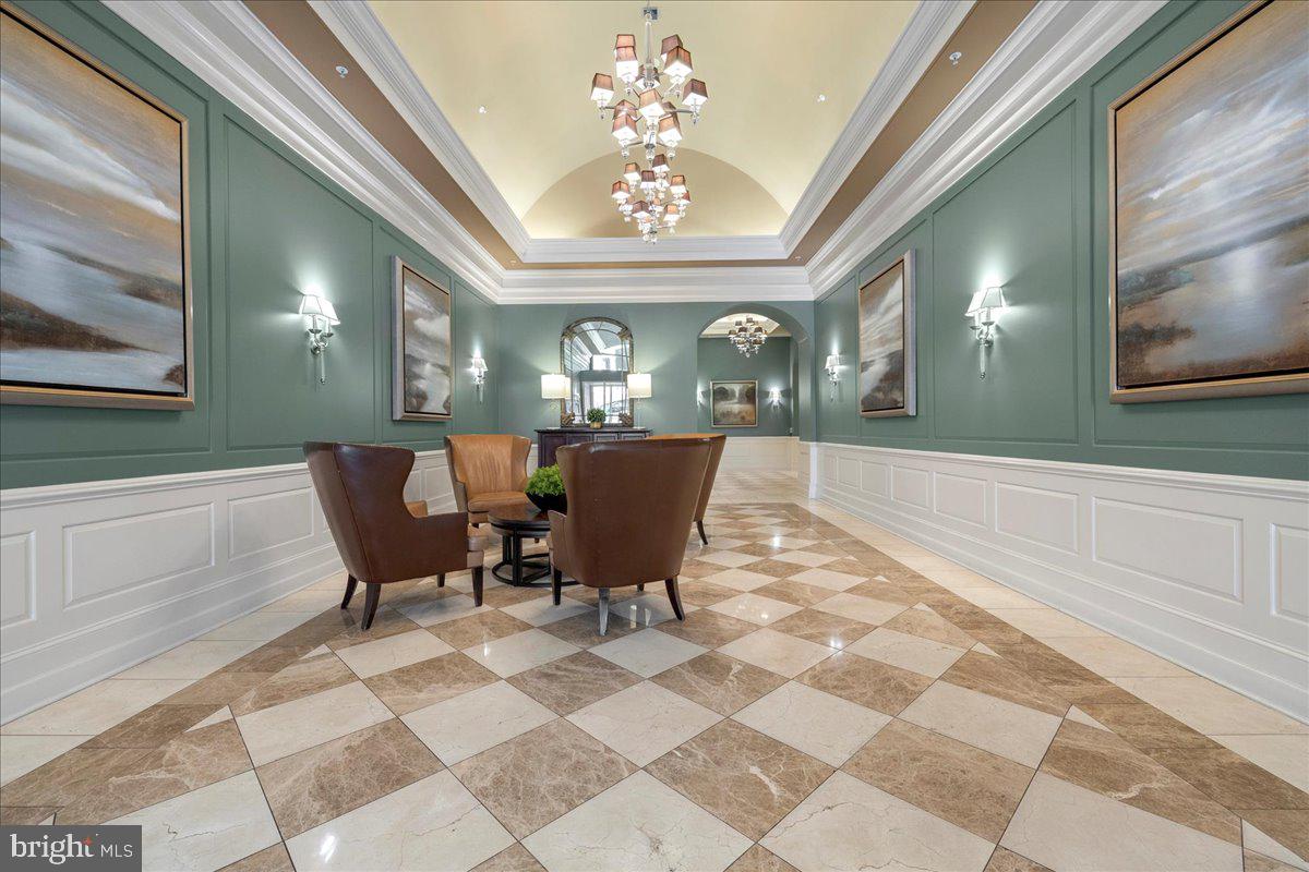 1915 Towne Centre Blvd #502 Property Photo 7