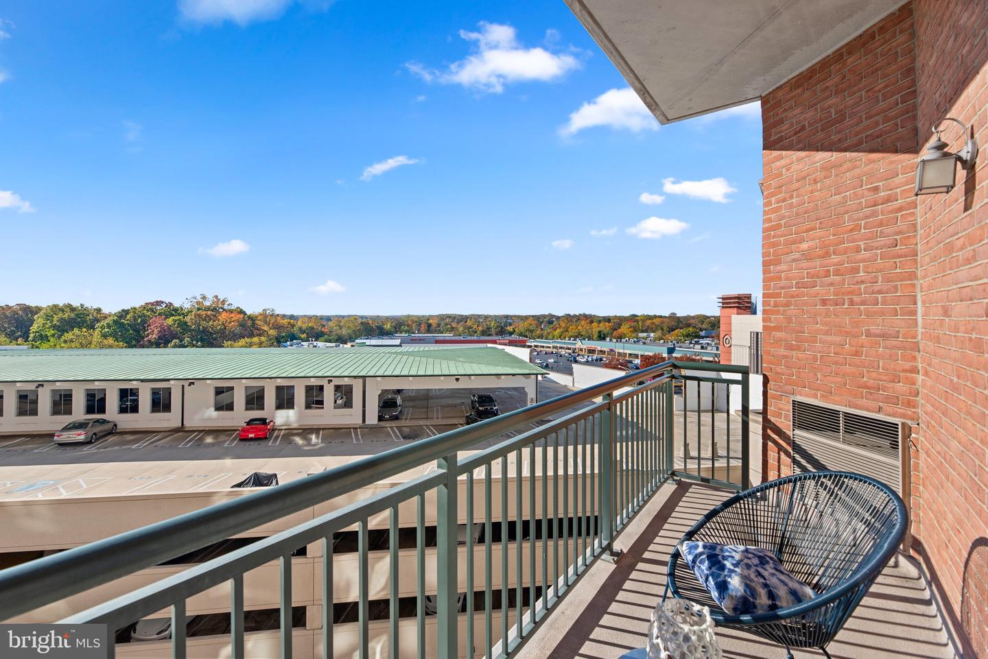 1915 Towne Centre Blvd #502 Property Photo 44